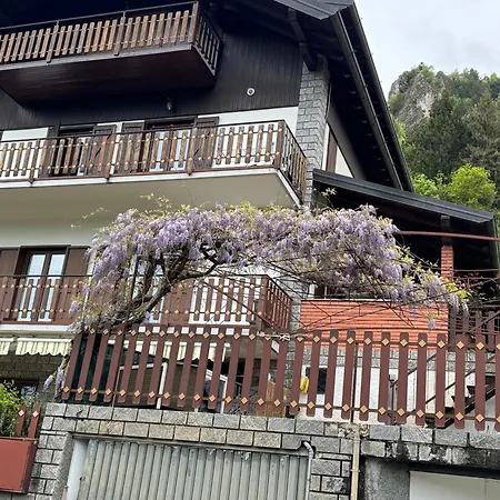 Lägenhet Casa Del Sole Castione della Presolana